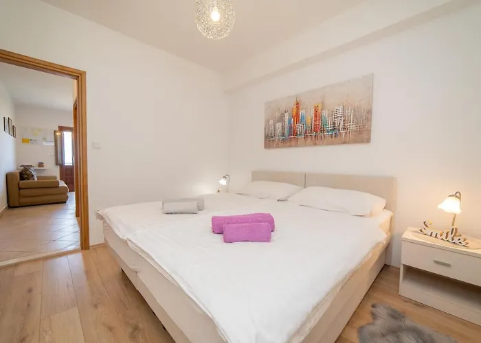 Apartments Divanovic
